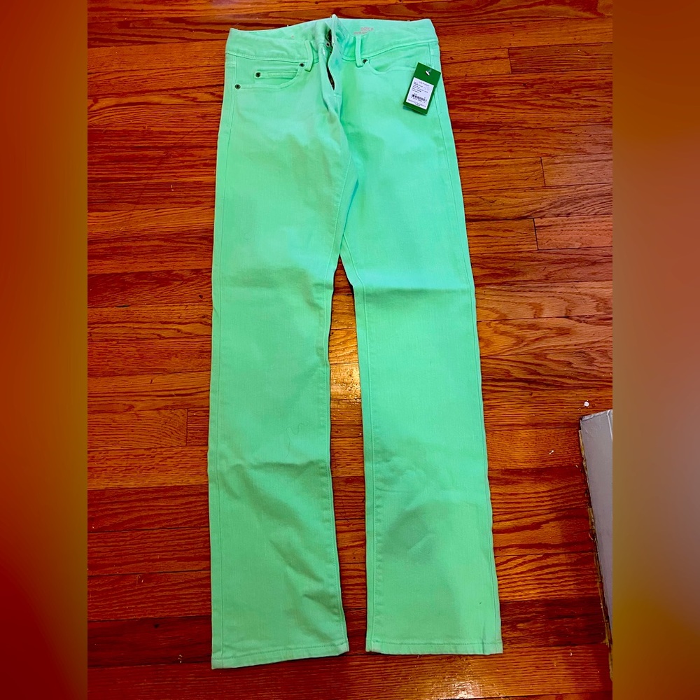 NWT Size 6 jeans.